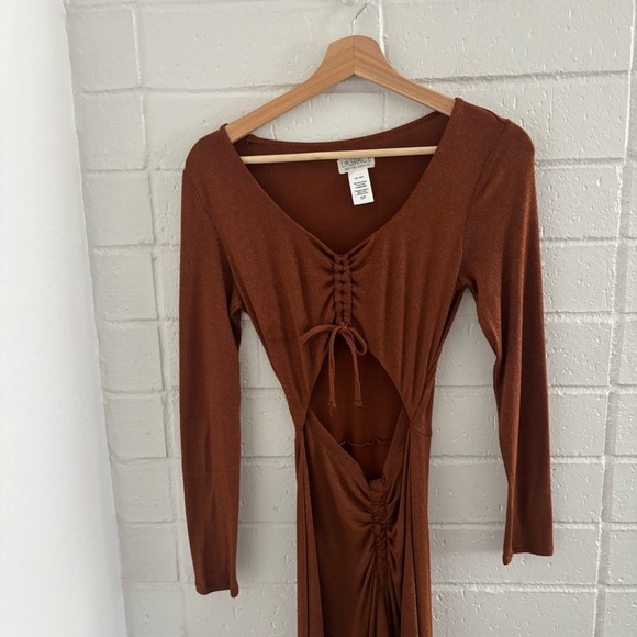 L Space ruched shimmer midi dress in spice - Picture 7 of 9